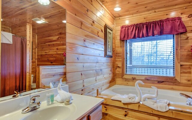 Apple Bear Lodge