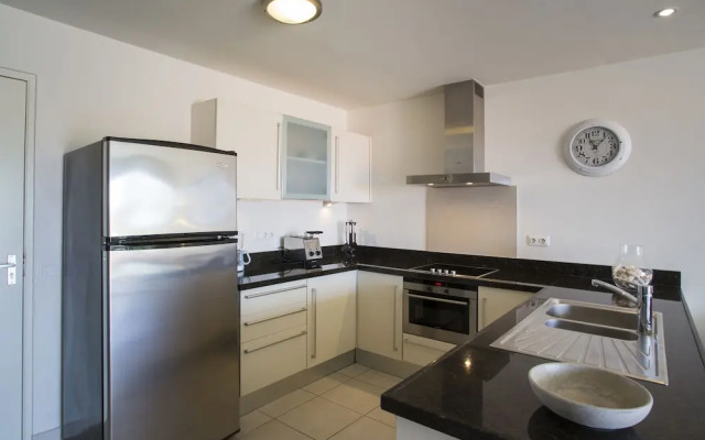 Blue Bay Apartments
