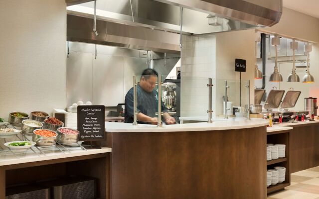 Embassy Suites by Hilton Oahu Kapolei 4.9