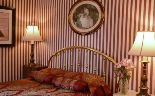 Manayunk Chambers Guest House
