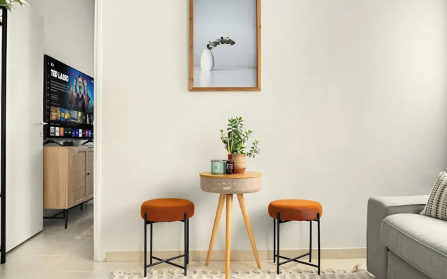 Florentin Stylish Stay by Sea N' Rent