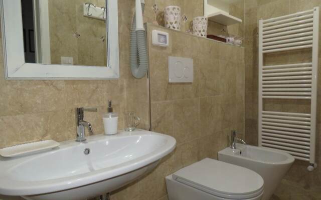 Palazzo De Tomasi B&B