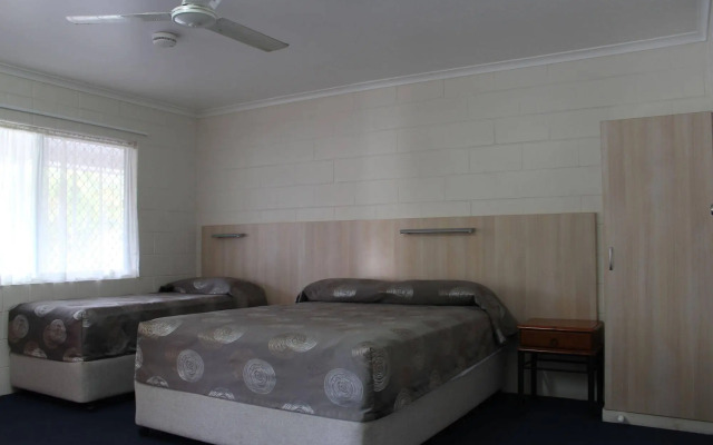 Mango Tree Motel
