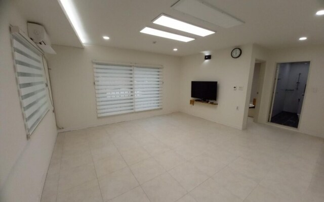 Gapyeong Haren Pool Villa