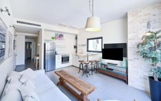 Hess Street - Heart of Tlv - 2 Bdms - Lively Fun