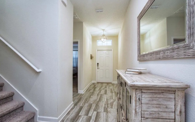 Storey Lake- 6 Bedroom Pool Home-1662ST