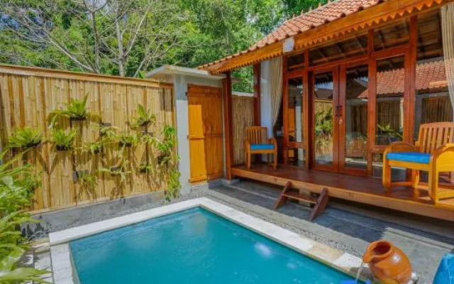 Ngesil Private Joglo and Pool