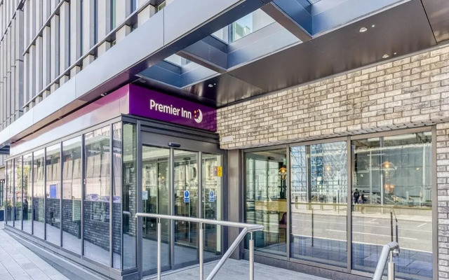 Premier Inn London Paddington Paddington Station Hotel