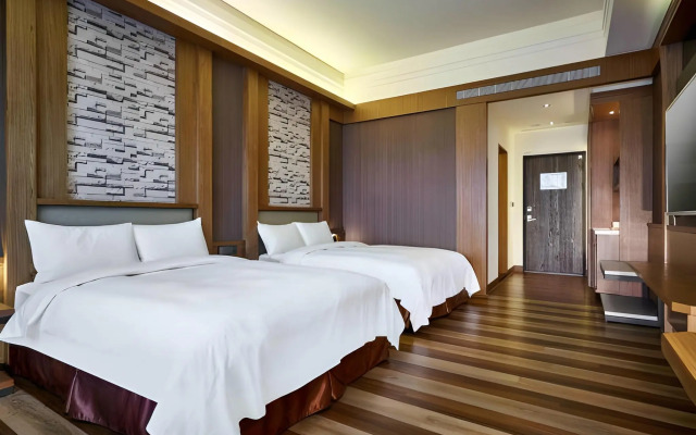 So Fun Hotel