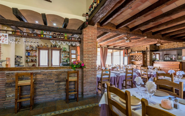Hotel Rural Almazara