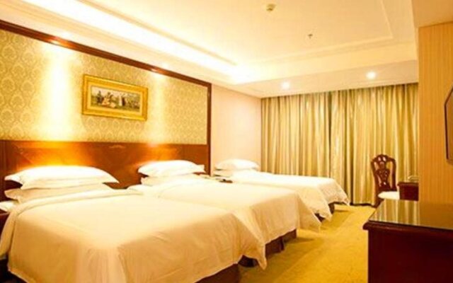 Vienna Hotel Guangdong Huizhou Maidi South Road