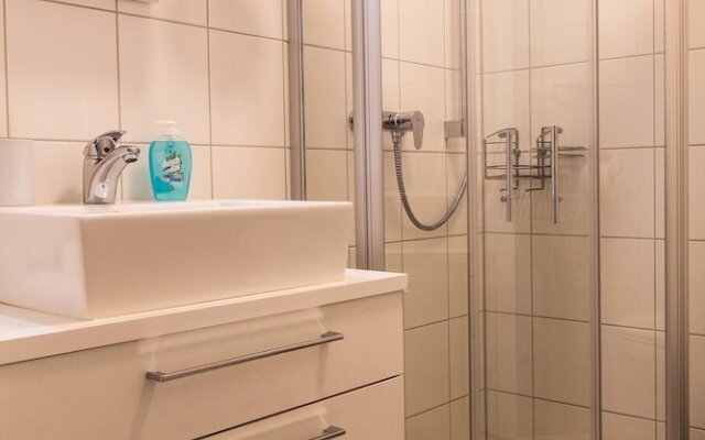 Frau Clara Haus - Ecke 2