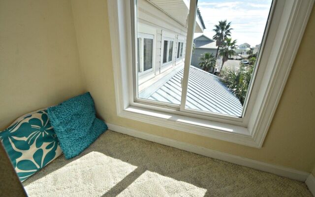 Perky Pelican - 4 Br Home