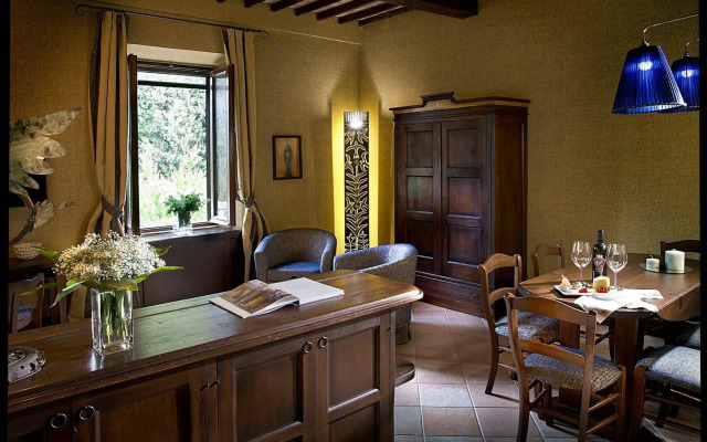 Castel Porrona Relais & Spa