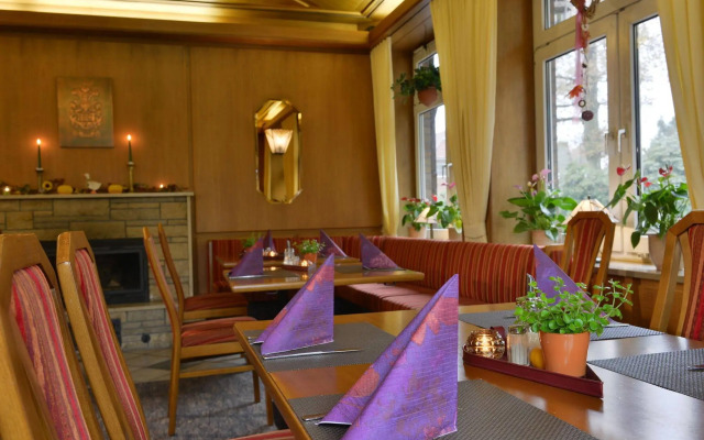 Greenline Hotel Holst