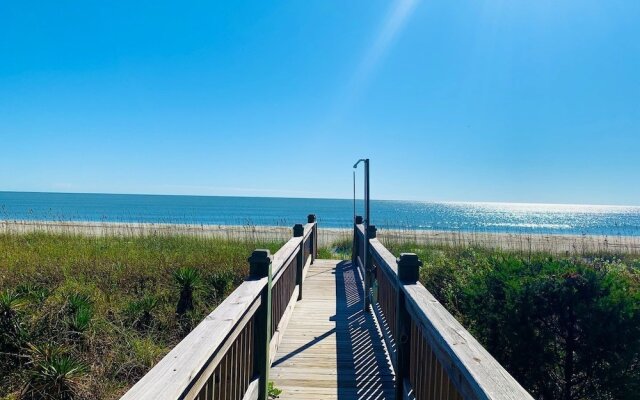 J Chalet - 4 Br Home