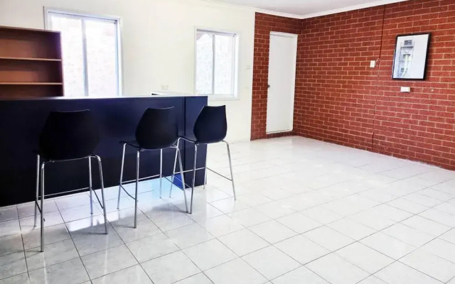 Rosie House - Spacious Comfortable Home