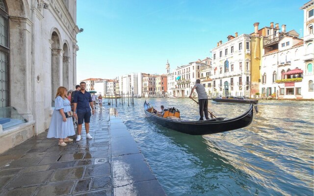Nice Apartment in Venezia With 2 Bedrooms and Wifi