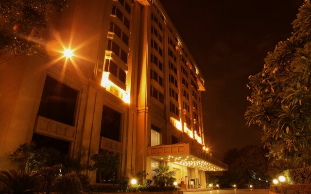 The Metropolitan Hotel and Spa New Delhi