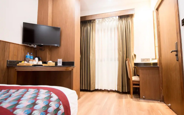 Everest Boutique Hotel