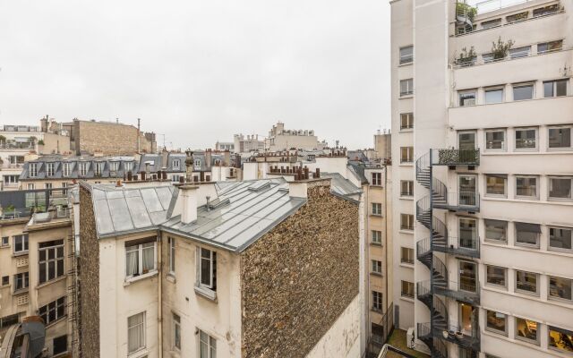 Apartment Ponthieu - Champs-Elysées