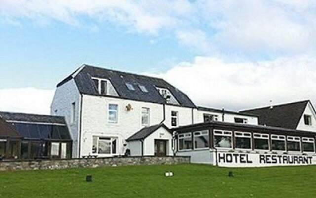 Lochnell Arms Hotel
