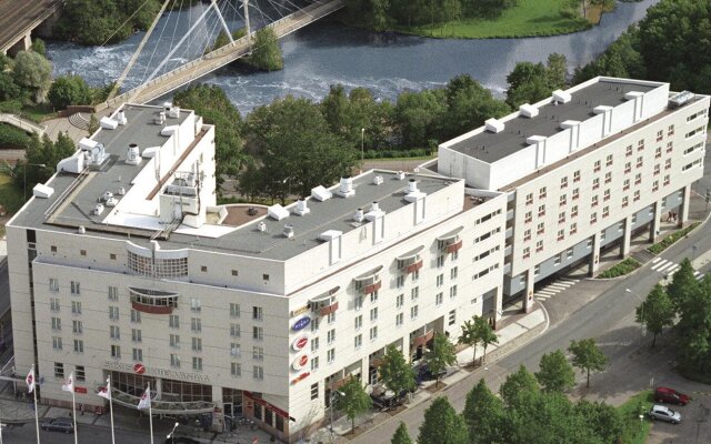 hotelImage