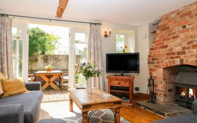 Henmarsh Cottage