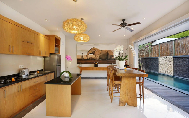 Lacasa Villa Legian
