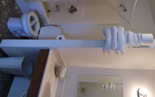 Spring Hill Motel