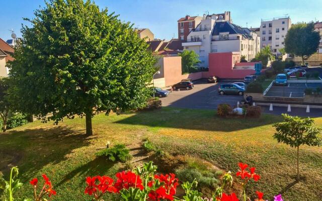 Clémenceau-La Défense Appartement