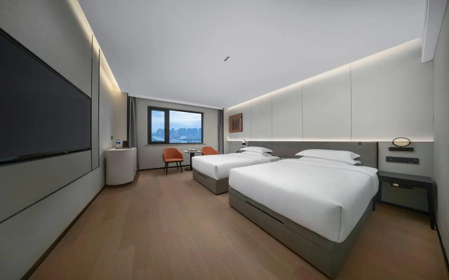 New Century Zhejiang Xiaoshan Hotel