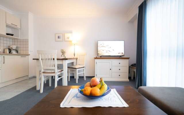 Hoppe 8 Modern Retreat