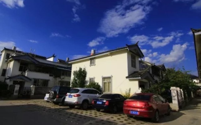 Yitravel Hostel