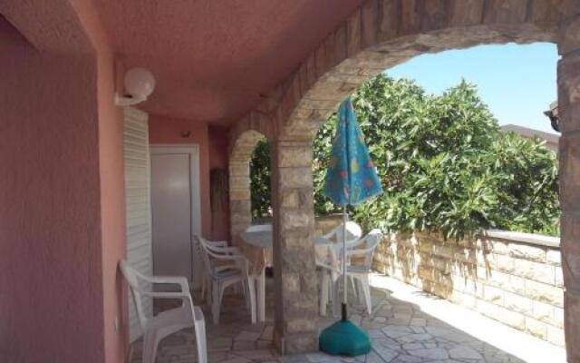 Apartmani Mira