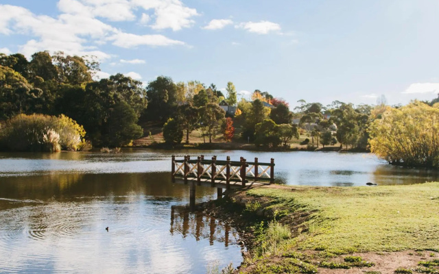 Lake Como Studio Daylesford – Outside – Daylesford