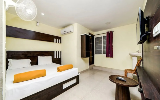 SPOT ON 41635 Hotel Gpr Grand