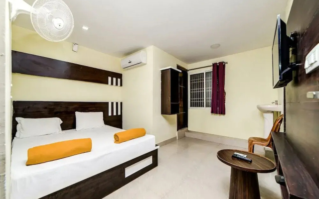 SPOT ON 41635 Hotel Gpr Grand