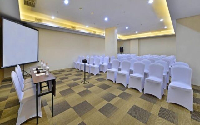 Whiz Prime Hotel Basuki Rahmat Malang