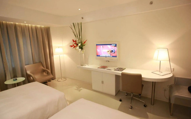 Parkview O.city Hotel