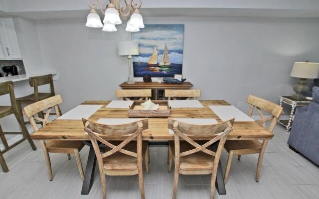 Summerhouse West by Youngs Suncoast