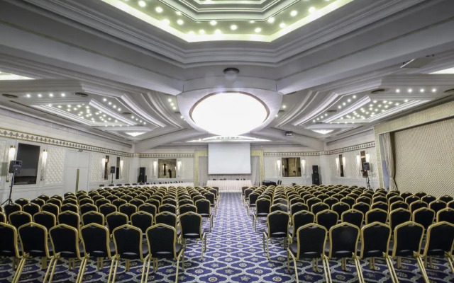 Dedeman Istanbul