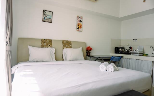 Nice And Comfy Studio At Ambassade Kuningan Apartment