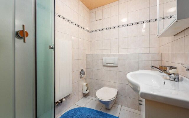 Nice Apartment in Umag With Wifi and 1 Bedrooms