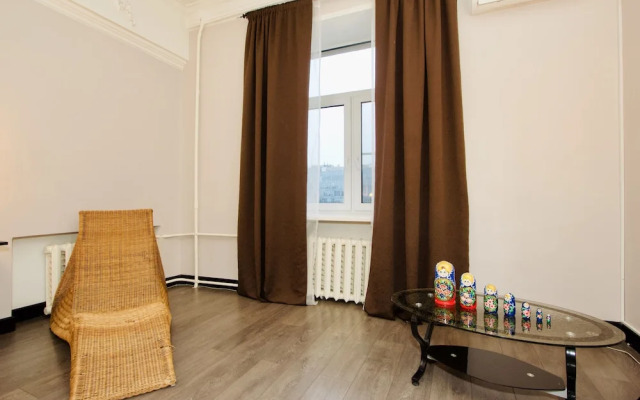 LUXKV Apartment on Zemlyanoy Val 52