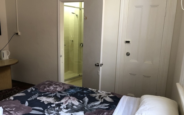 Northlodge Central City Apartments – Guest Rooms – Perth