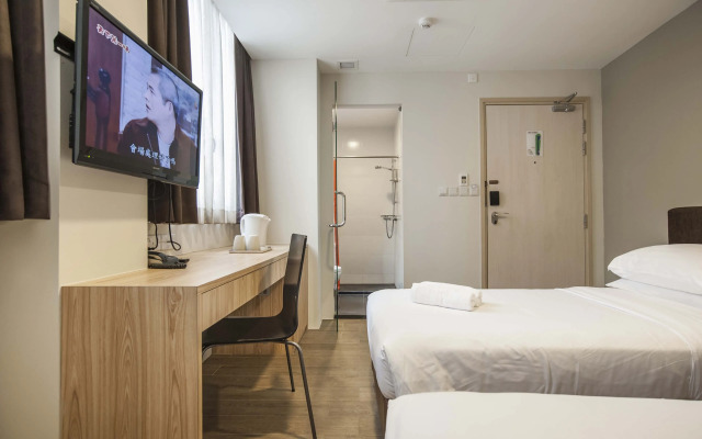 Dash Living on Mackenzie