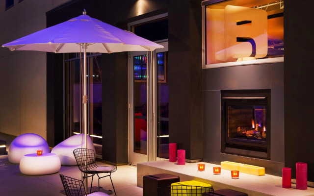 Aloft Tucson University