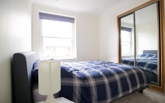 Bedroom Flat in Heart of London