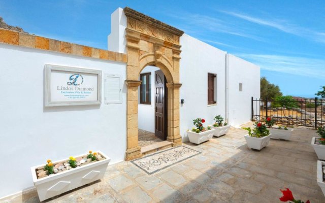 Luxury Rhodes Villa Diamond Villa Hot Tub Beautiful Terrace 3 Bdr Lindos